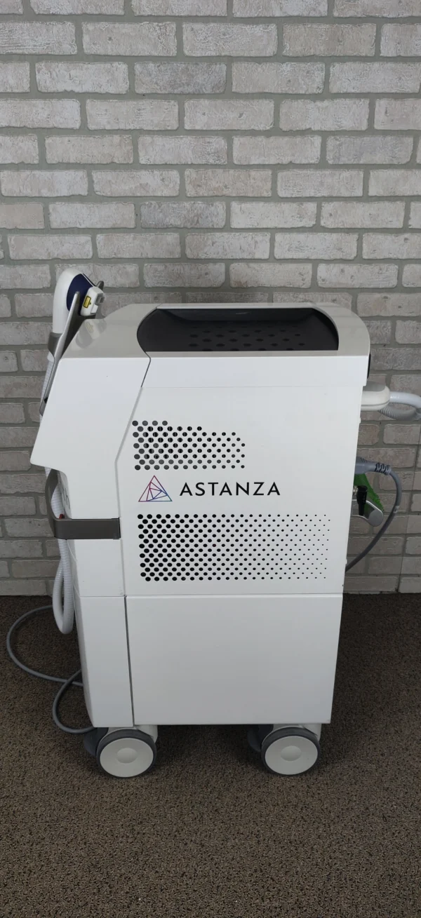 Astanza Resmooth - Machine Right Side