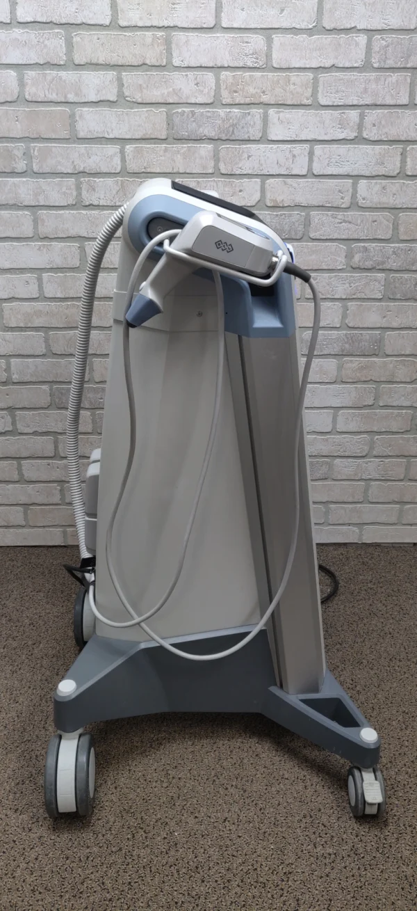 BTL Exilis Ultra 360 - Machine Left Side