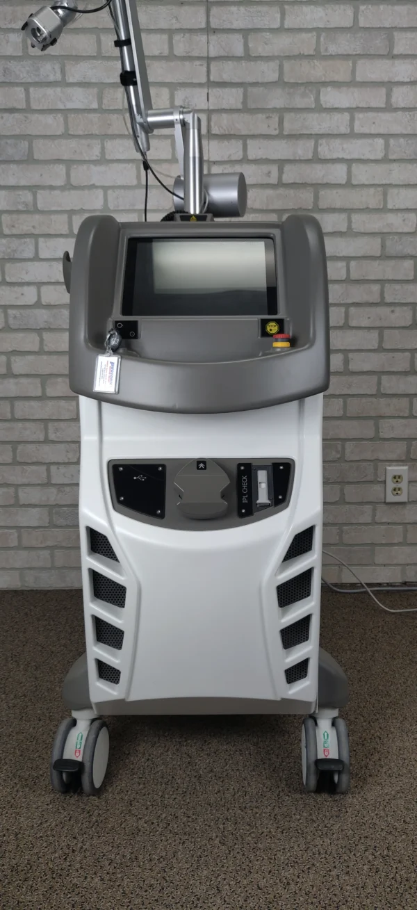 Quanta Q Plus C - Machine Front