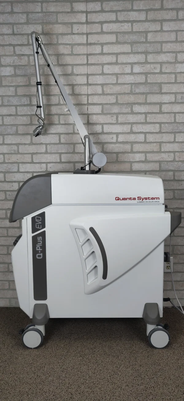 Quanta Q Plus C - Machine Right Side