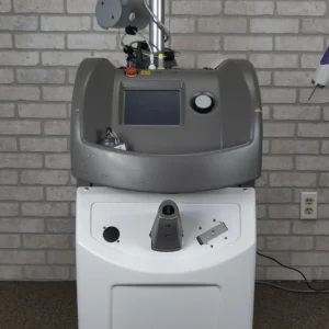 Quanta Q Plus T - Machine Front